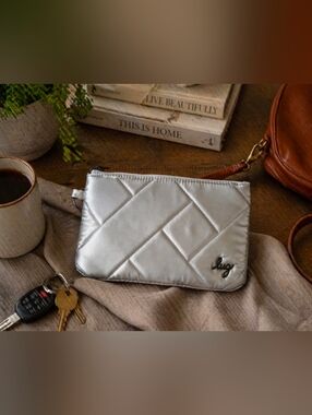 Lug | Matte Silver | Purse Clutch Wallet | Read Description
